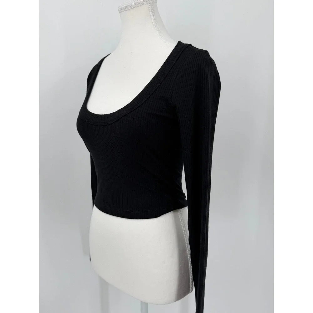 Reformation Black Ribbed Long Sleeve Scoop Neck Cropped Top Size S Small USA